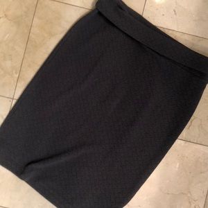 Medium EUC hunter green textured Cassie